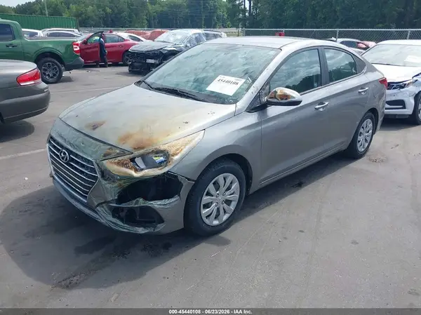 3KPC24A69ME146878 2021 HYUNDAI ACCENT - Image 2