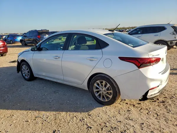 3KPC24A69ME151952 2021 HYUNDAI ACCENT - Image 2