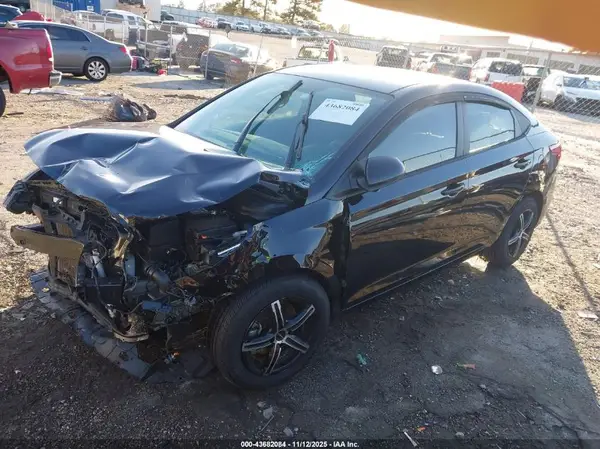 3KPC24A69NE153668 2022 HYUNDAI ACCENT - Image 2