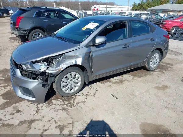 3KPC24A69NE155954 2022 HYUNDAI ACCENT - Image 2