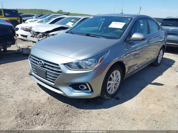 3KPC24A69NE156876 2022 HYUNDAI ACCENT - Image 2