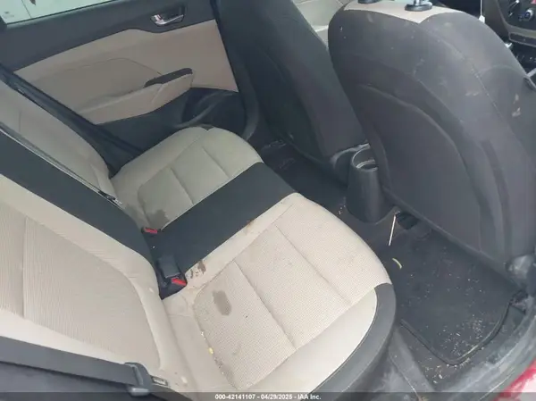 3KPC24A69NE157588 2022 HYUNDAI ACCENT - Image 8