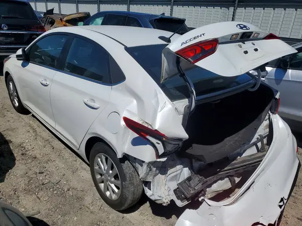 3KPC24A69NE160829 2022 HYUNDAI ACCENT - Image 2