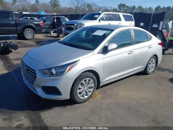 3KPC24A69NE165092 2022 HYUNDAI ACCENT - Image 2