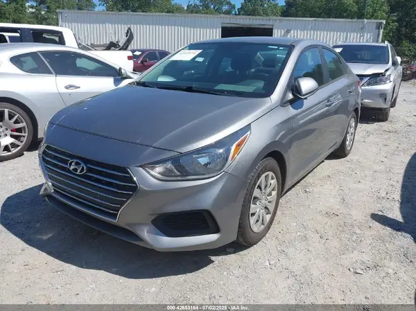 3KPC24A69NE165982 2022 HYUNDAI ACCENT - Image 2