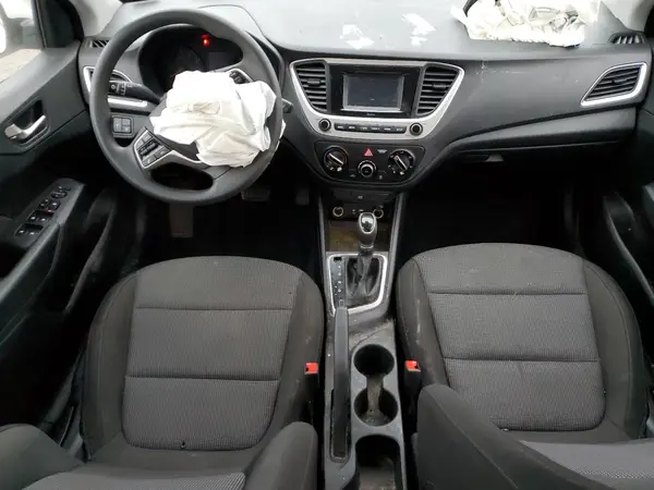 3KPC24A69NE173564 2022 HYUNDAI ACCENT - Image 8