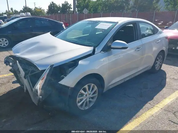 3KPC24A69NE173631 2022 HYUNDAI ACCENT - Image 2