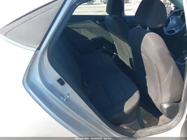 3KPC24A69NE173631 2022 HYUNDAI ACCENT - Image 8