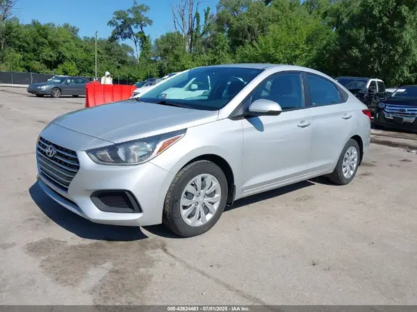 3KPC24A69NE177520 2022 HYUNDAI ACCENT - Image 2
