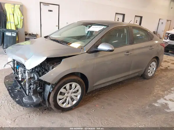 3KPC24A69NE179994 2022 HYUNDAI ACCENT - Image 2