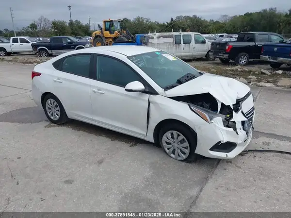 3KPC24A69NE180370 2022 HYUNDAI ACCENT - Image 1