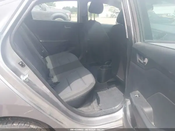 3KPC24A69NE183575 2022 HYUNDAI ACCENT - Image 8