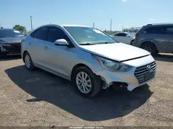3KPC24A6XLE092585 2020 HYUNDAI ACCENT