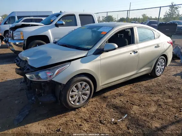 3KPC24A6XLE092733 2020 HYUNDAI ACCENT - Image 2