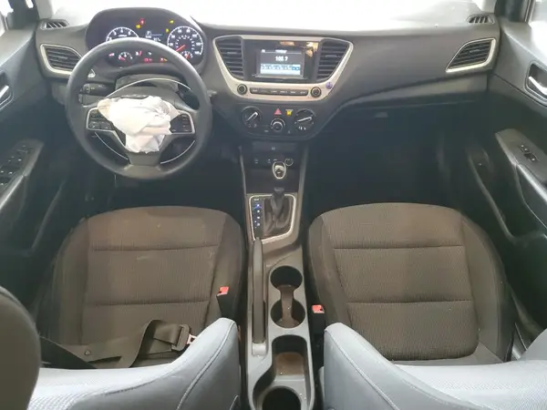 3KPC24A6XLE092747 2020 HYUNDAI ACCENT - Image 8