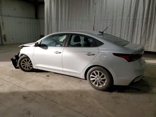 3KPC24A6XLE100863 2020 HYUNDAI ACCENT - Image 2