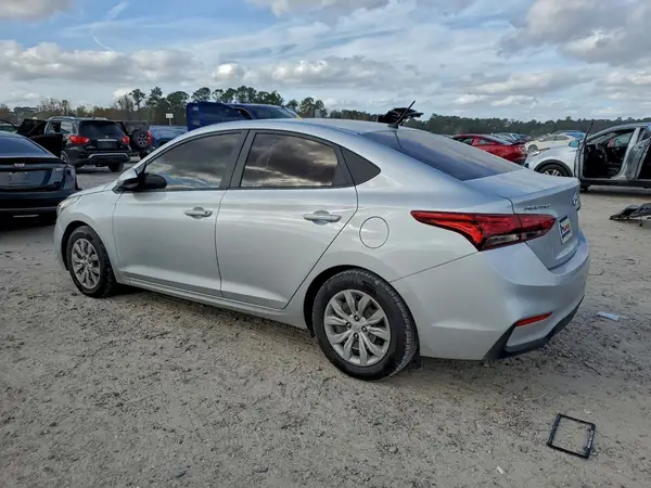 3KPC24A6XLE101771 2020 HYUNDAI ACCENT - Image 2