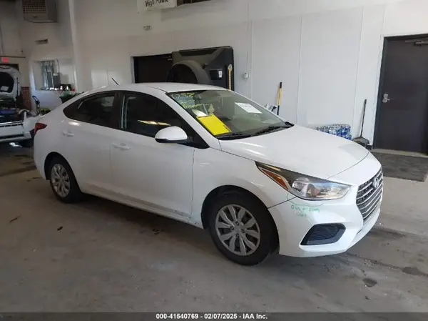 3KPC24A6XLE103892 2020 HYUNDAI ACCENT - Image 1