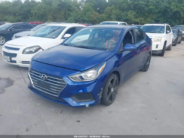 3KPC24A6XLE107053 2020 HYUNDAI ACCENT - Image 2