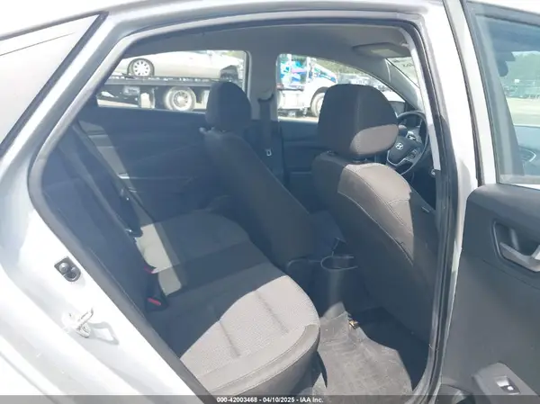 3KPC24A6XLE107876 2020 HYUNDAI ACCENT - Image 8