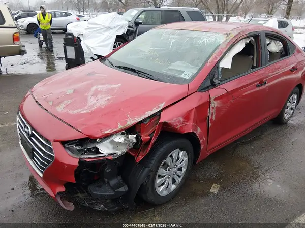3KPC24A6XLE109174 2020 HYUNDAI ACCENT - Image 2