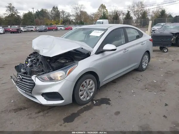 3KPC24A6XLE109983 2020 HYUNDAI ACCENT - Image 2