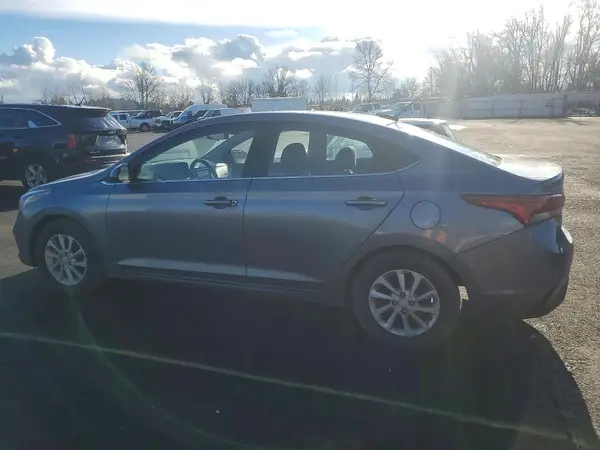 3KPC24A6XLE111183 2020 HYUNDAI ACCENT - Image 2