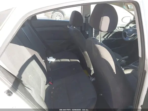 3KPC24A6XLE113192 2020 HYUNDAI ACCENT - Image 8