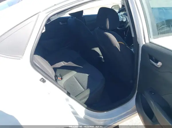 3KPC24A6XLE113967 2020 HYUNDAI ACCENT - Image 8