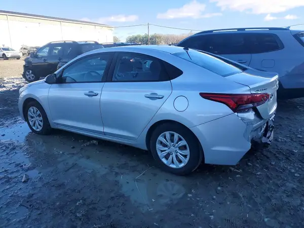 3KPC24A6XLE114214 2020 HYUNDAI ACCENT - Image 2