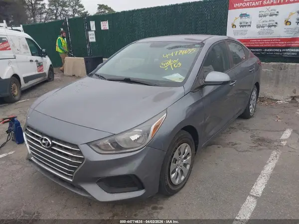 3KPC24A6XLE115511 2020 HYUNDAI ACCENT - Image 2