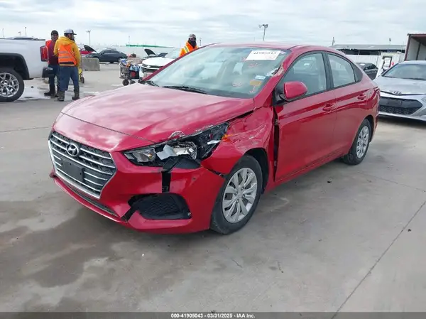 3KPC24A6XLE118473 2020 HYUNDAI ACCENT - Image 2