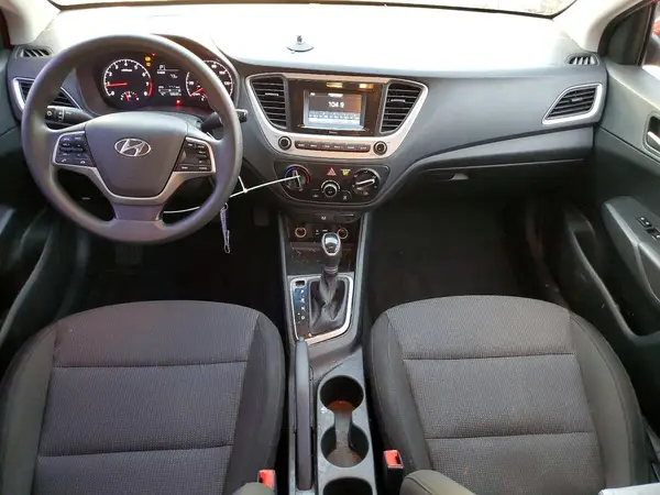 3KPC24A6XLE118554 2020 HYUNDAI ACCENT - Image 8