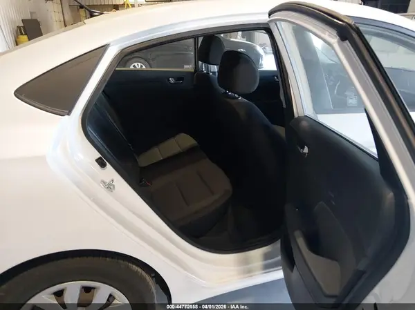 3KPC24A6XLE118697 2020 HYUNDAI ACCENT - Image 8