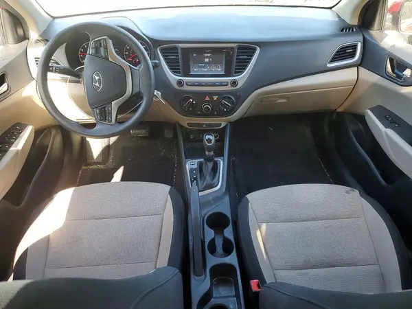 3KPC24A6XLE120188 2020 HYUNDAI ACCENT - Image 8