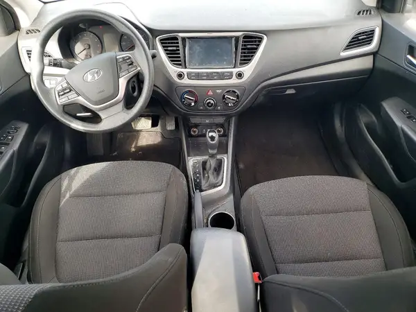 3KPC24A6XLE121647 2020 HYUNDAI ACCENT - Image 8