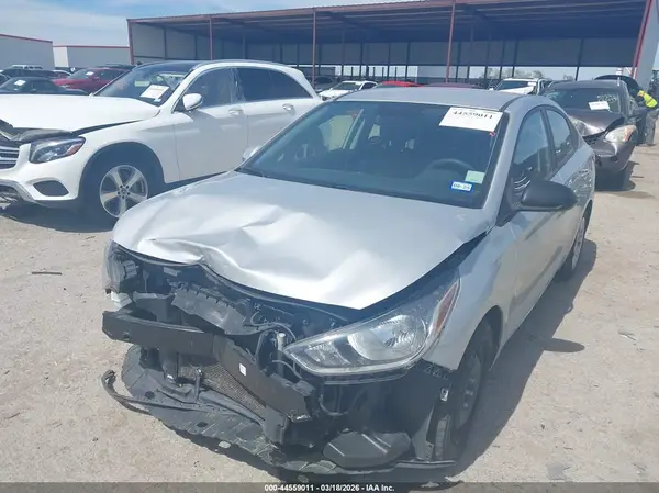 3KPC24A6XLE121678 2020 HYUNDAI ACCENT - Image 2