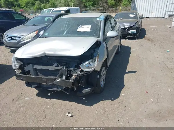 3KPC24A6XME129636 2021 HYUNDAI ACCENT - Image 2