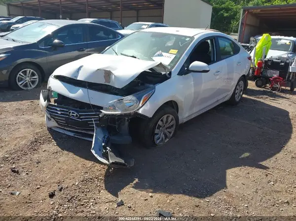 3KPC24A6XME132648 2021 HYUNDAI ACCENT - Image 2