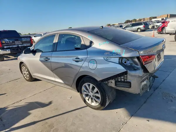 3KPC24A6XME133167 2021 HYUNDAI ACCENT - Image 2