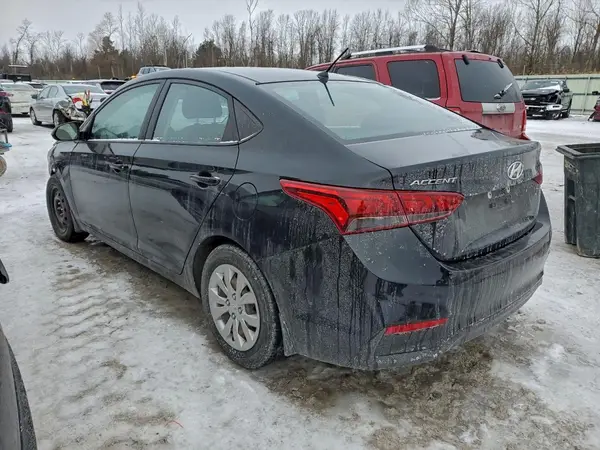 3KPC24A6XME135632 2021 HYUNDAI ACCENT - Image 2