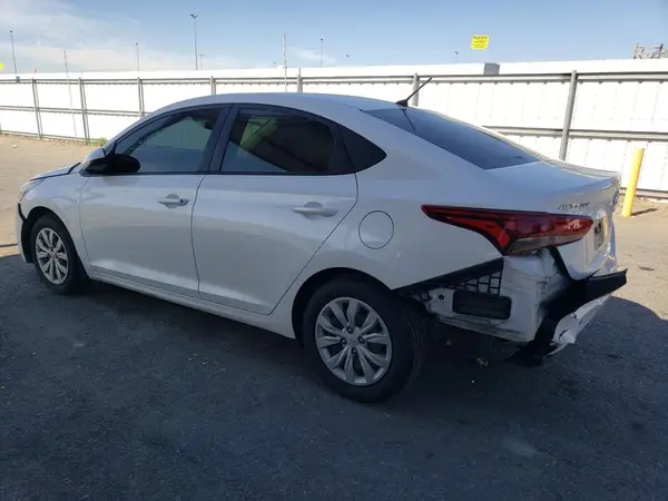 3KPC24A6XME136523 2021 HYUNDAI ACCENT - Image 2