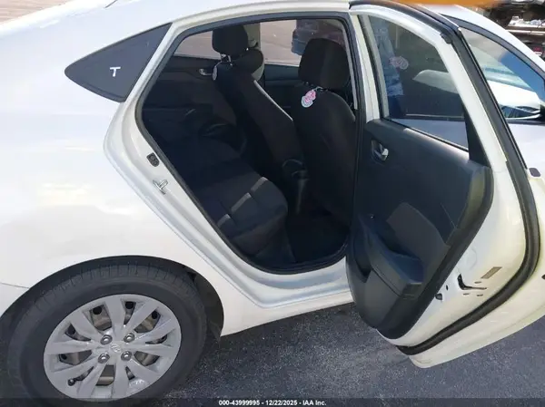 3KPC24A6XME136974 2021 HYUNDAI ACCENT - Image 8