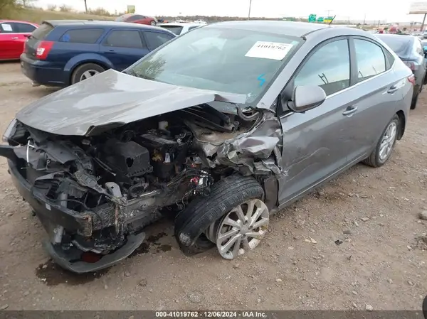 3KPC24A6XME138613 2021 HYUNDAI ACCENT - Image 2