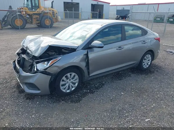 3KPC24A6XME147716 2021 HYUNDAI ACCENT - Image 2