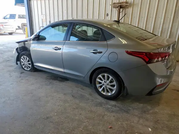 3KPC24A6XNE156174 2022 HYUNDAI ACCENT - Image 2