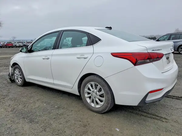 3KPC24A6XNE156272 2022 HYUNDAI ACCENT - Image 2