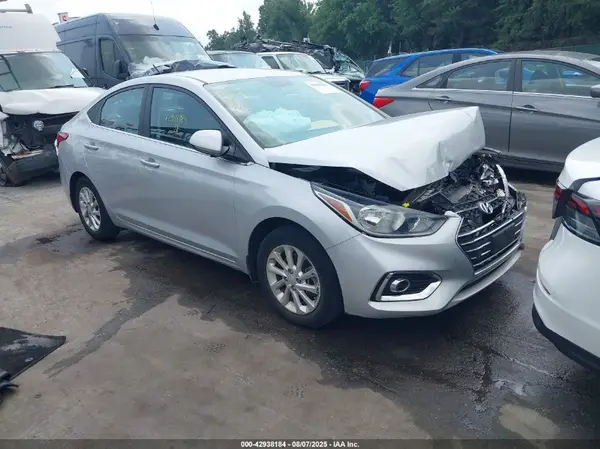 3KPC24A6XNE156692 2022 HYUNDAI ACCENT - Image 1