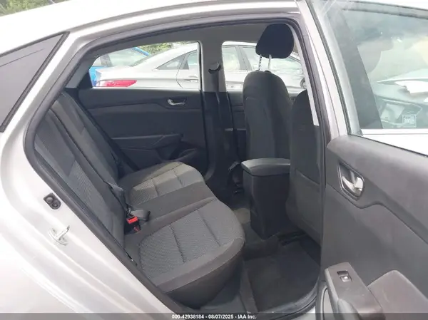 3KPC24A6XNE156692 2022 HYUNDAI ACCENT - Image 8