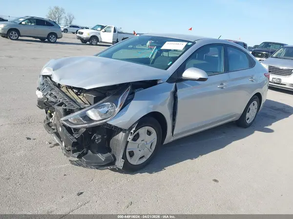 3KPC24A6XNE162119 2022 HYUNDAI ACCENT - Image 2